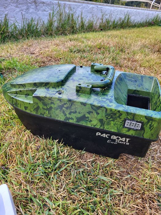 Barco para Engodo, Carp Fishing