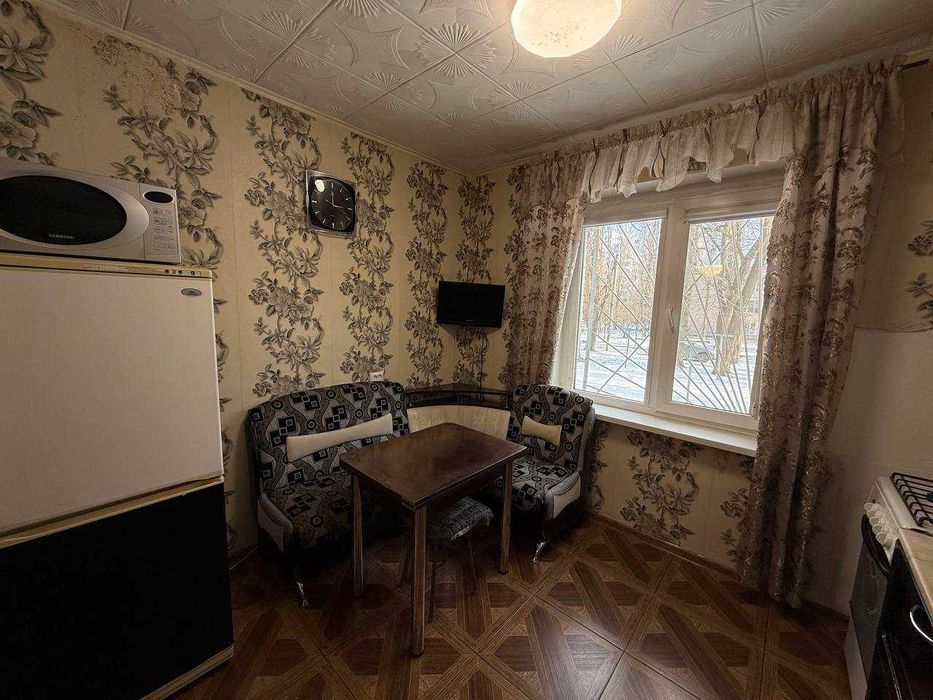 1 комнатная квартира на ул. Добровольского. Косметический ремонт!