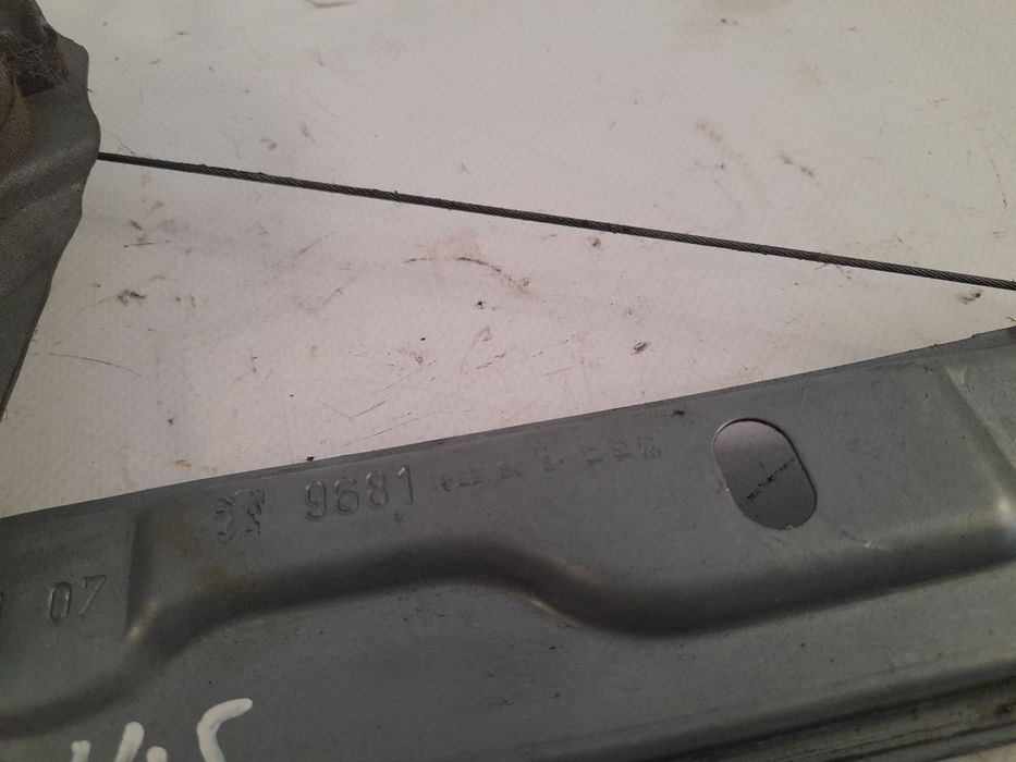 Elevador vidros frente direito PEUGEOT 207 (WA_, WC_)