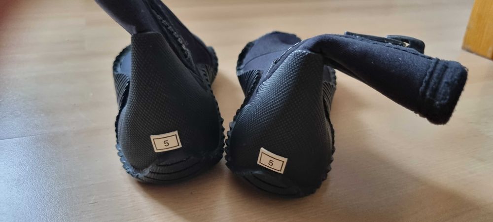Pianka do windsurfingu plus buty