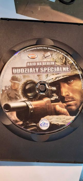 stara retro gra pc strzelanka retro oddział specjalny rajd na berlin