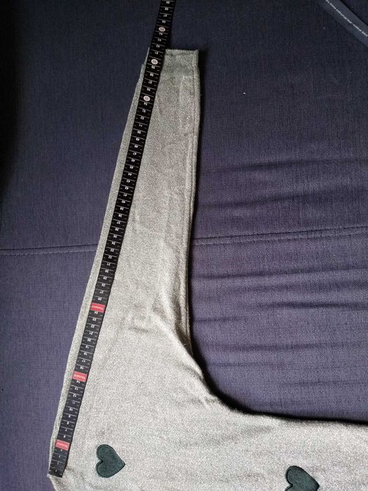 Sweter sweterek błyszczący złota nitka wiskoza Millennium TU