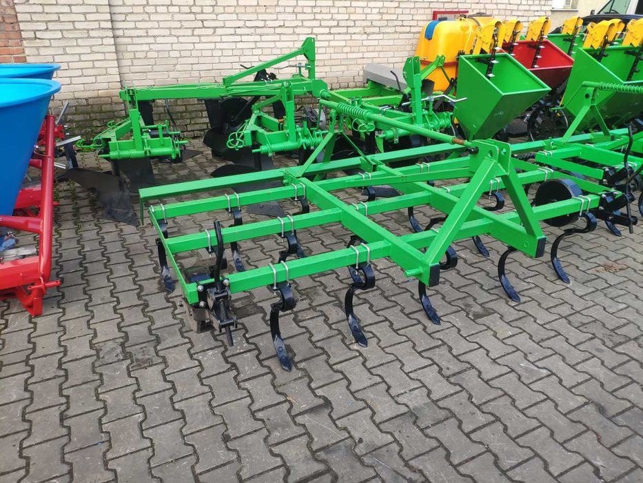 Культиватор сплошний, загальний, сплошной обработки Бомет Польща