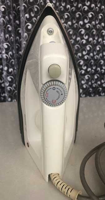 Утюг Philips  Comfort (1000 W)