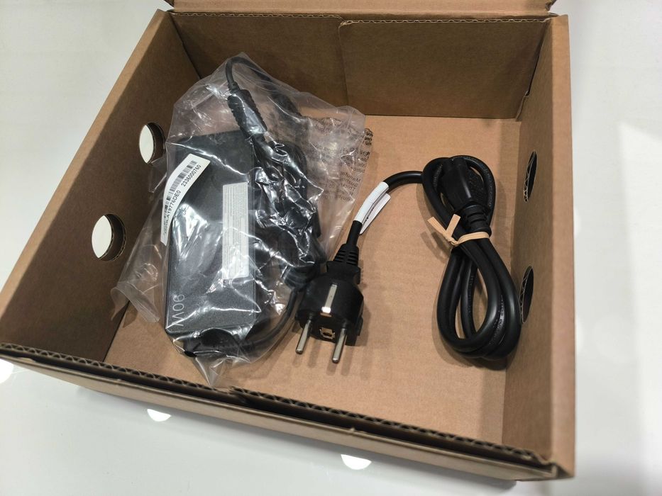 Zasilacz Lenovo 90 W Nowy Oryginalny