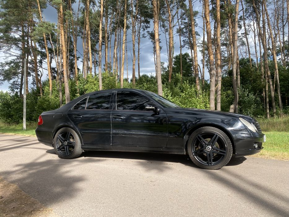 Mercedes 211 рестайлінг Автомат мерс