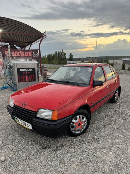 Opel Kadet 1.3 бензин