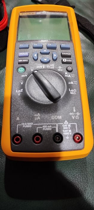 Мультиметр / тестер Fluke 289