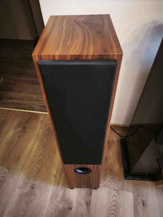 Studio 16hz Aries Reference