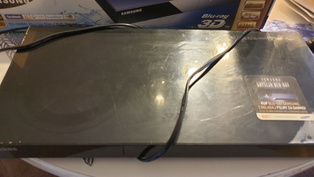 Blu-ray Disc/DVD Player