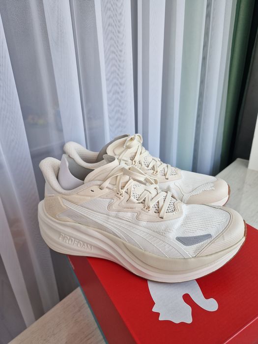 PUMA жіночі кросівки DARK pro tech