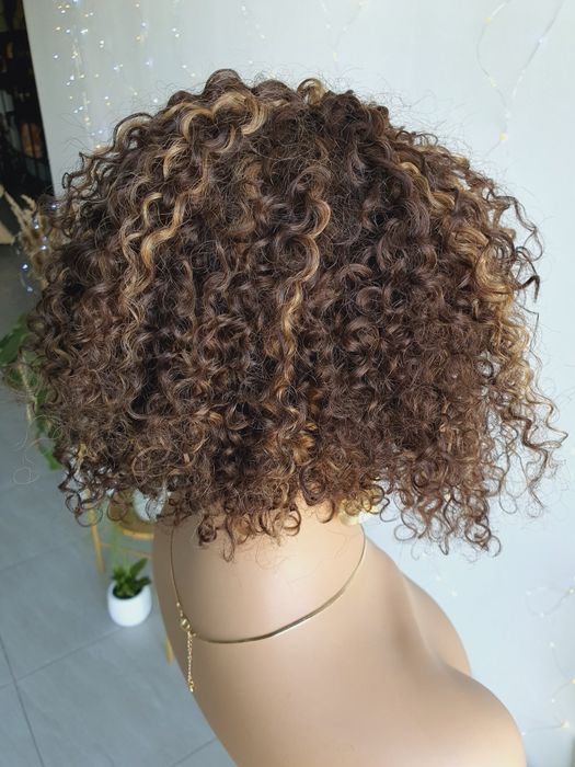 Afroloki peruka z naturalnych włosów brąz refleksy loki loczki