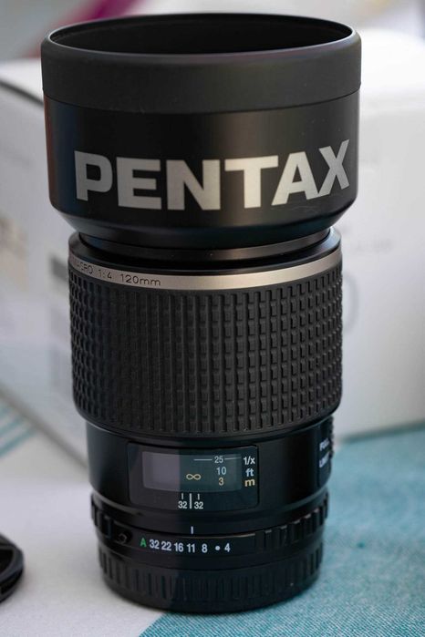 Fujifilm GFX 100S. Kit com duas lentes