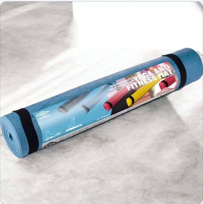 Nowa niebieska mata do jogi Umbro