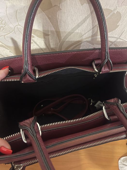 Сумка жіноча бордова Stradivarius