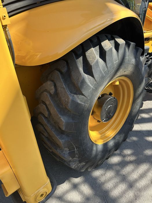 Екскаватор,екскаватор навантажувач JCB 3 CX  джсб
