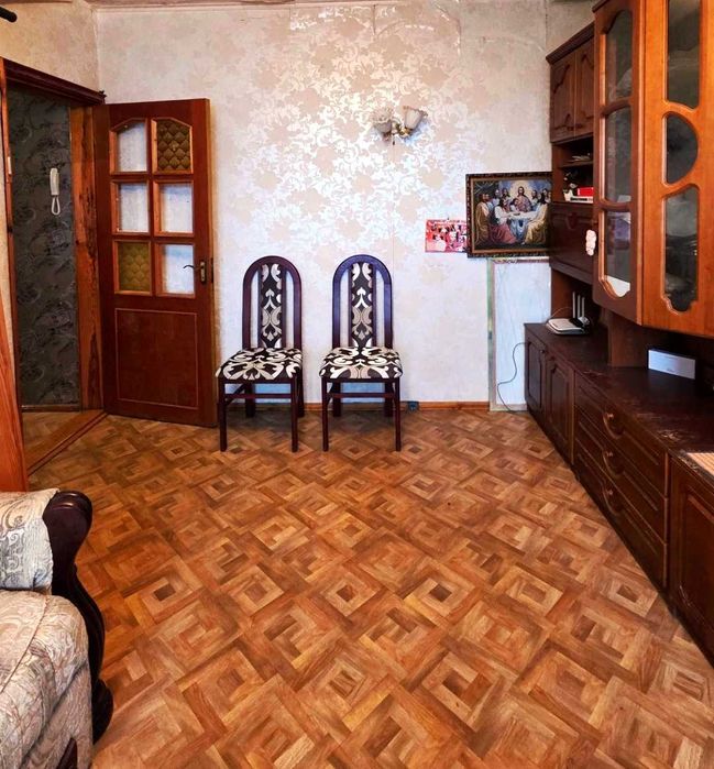 7m 2 квартира 25 б-ца проспект Александровский метро єВідновлення
