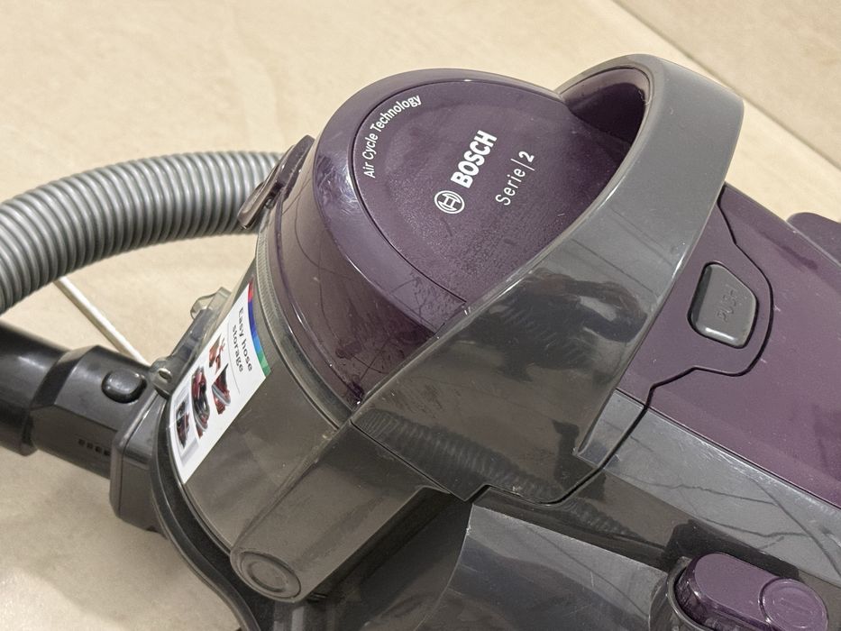 Пилосос Bosch Series 2 BGC05AAA1