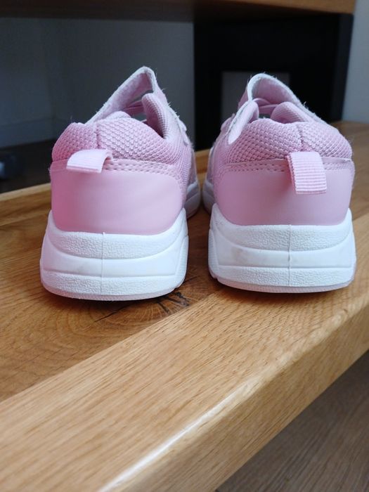 Buty sportowe rozmiar 25, 26