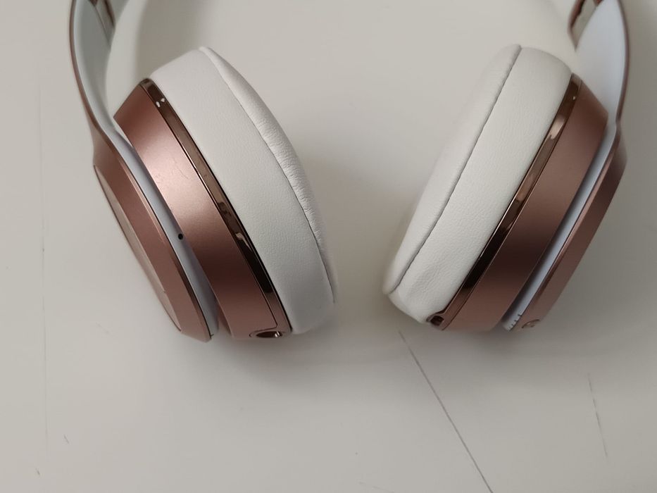 Phones Beats solo wireless