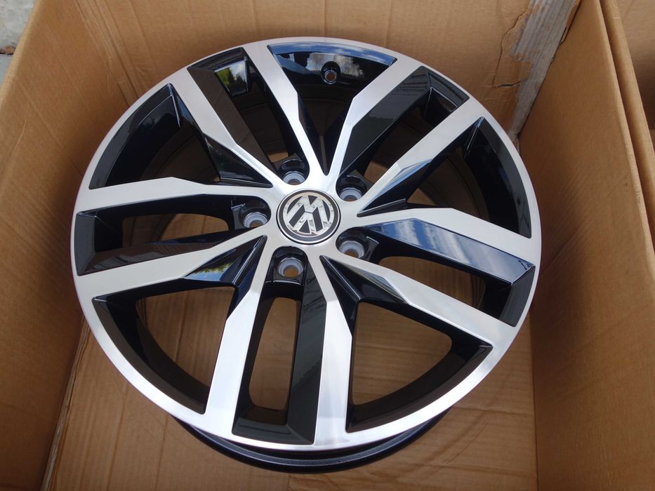 Felgi VW GOLF VII T-ROC PASSAT B8 Touran R-LINE Nowy Model 17''