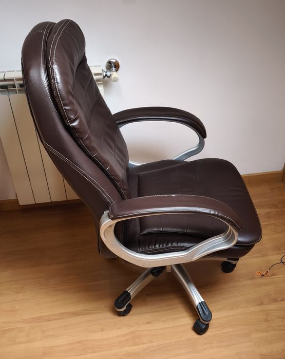 Vendo cadeira de escritório