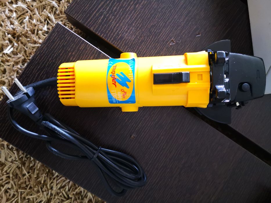 Rebarbadora Eléctrica