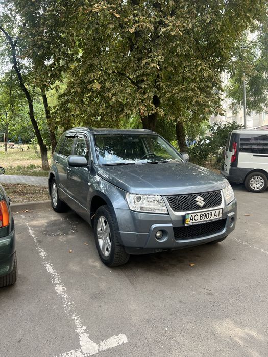 Продаю suzuki grand vitara 2.0