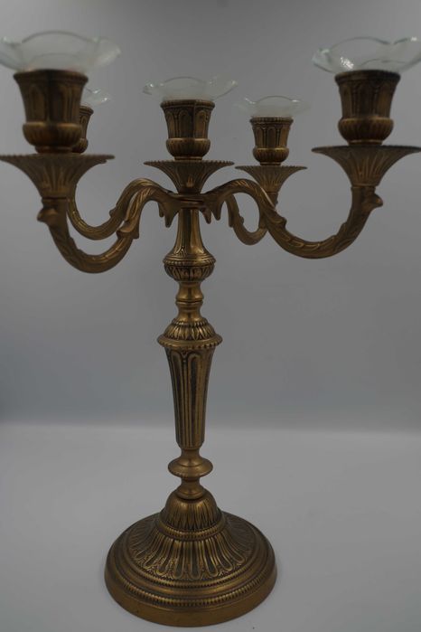 Świecznik kandelabrowy