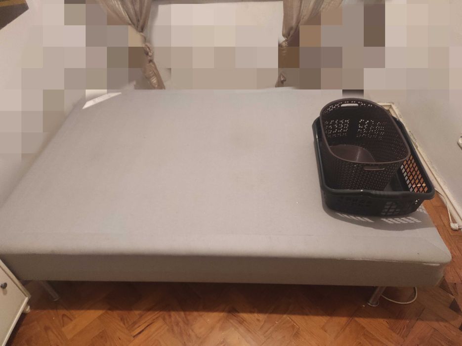 Cama de casal 140x200cm