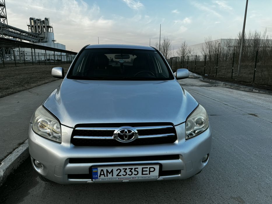 Toyota rav 4 2.2  дизель 2009 рік d4d