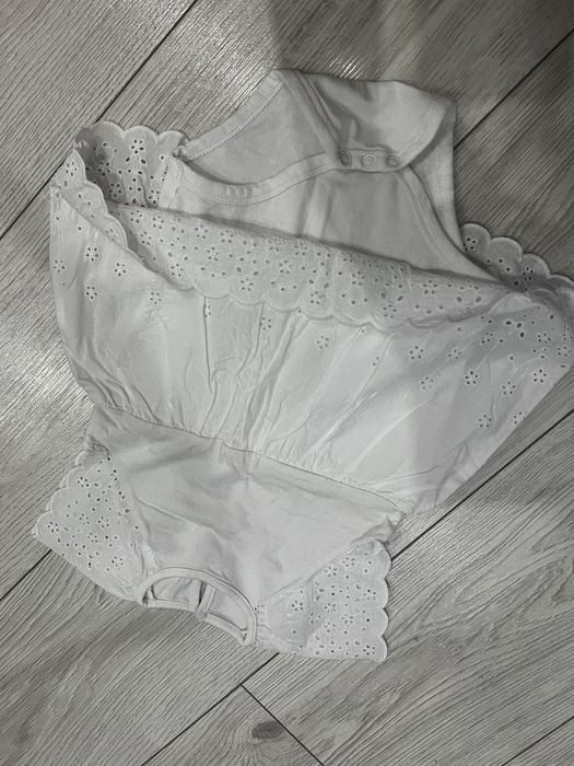 Sukienka z bodami 92