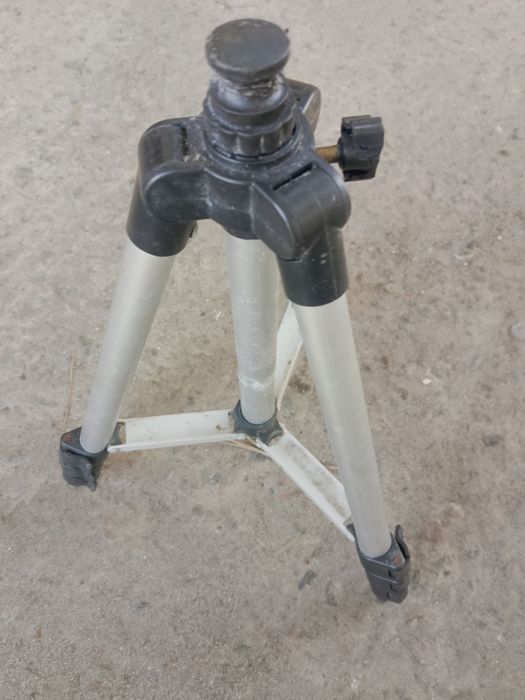 Ніжки до штатіва