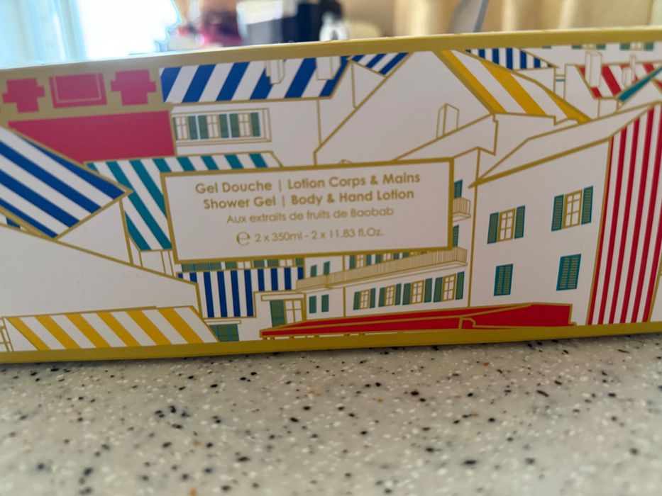 Набір гель та лосьон для тіла Baobab Collection A Saint-Tropez