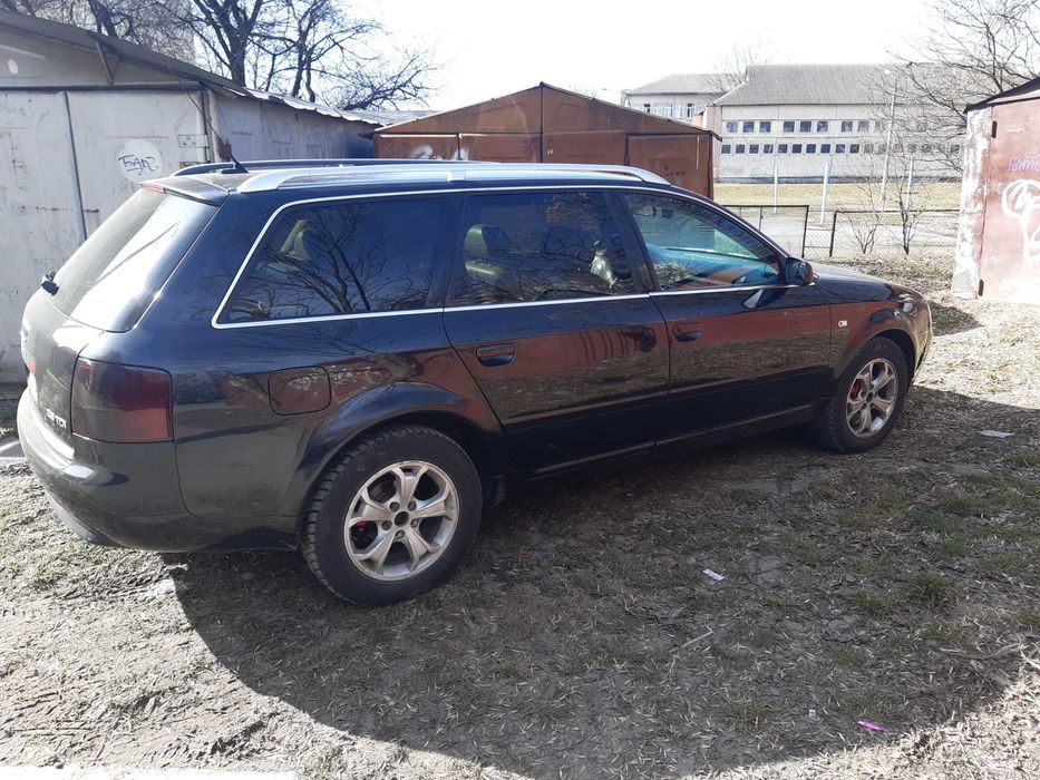 АUDI А6 С5 передній привід  2003 року, 2.5 TDI рестайлінг в максимальній люкс комплектації.