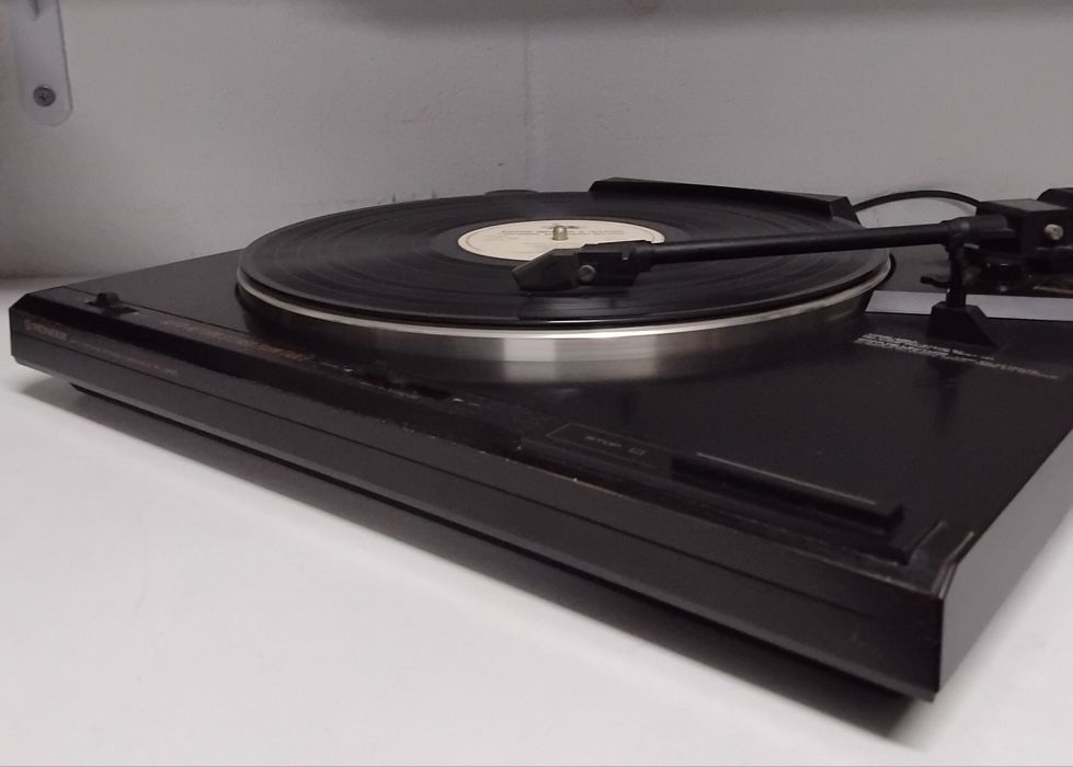 PIONEER gira-discos PL-480