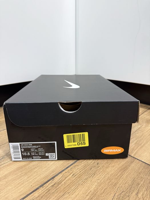NIKE AIR MAX DN8 нові 42.5 р.