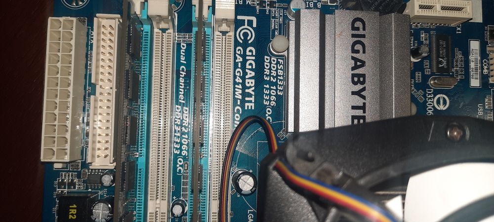 gigabyte ga g41m combo - купити комп'ютери та комплектуючі - Ціна