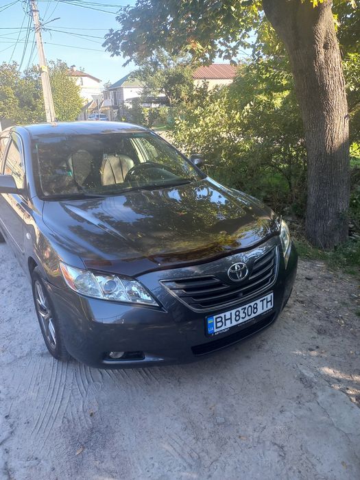 Продам Toyota Camry 40