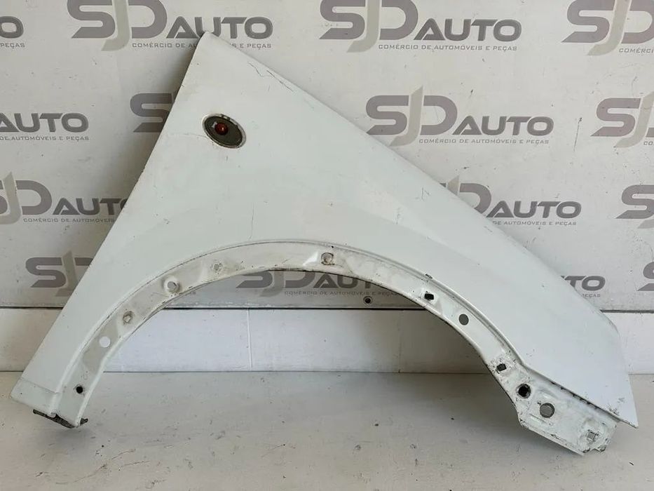 Guarda Lamas Direito / Esquerdo - Opel Corsa C