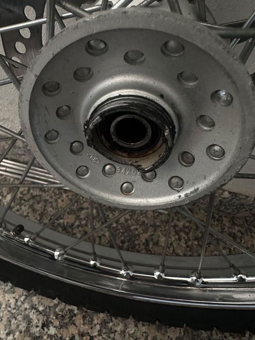 Rodas DTR 125 com Pneus NOVOS