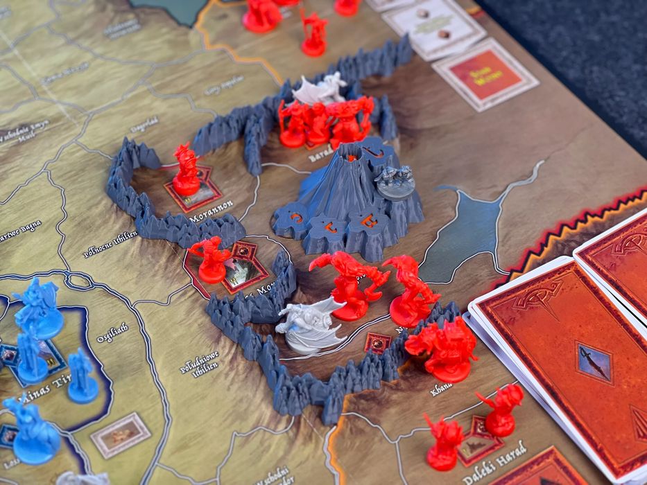 Góry do gry Wojna o Pierścień NA PLANSZĘ GAMU.PL