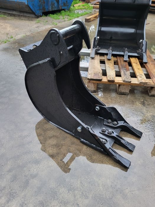 Łyżka kopiąca 30cm + zęby do maszyn o wadze 3-4 Tony pasuje pod złącze ms03