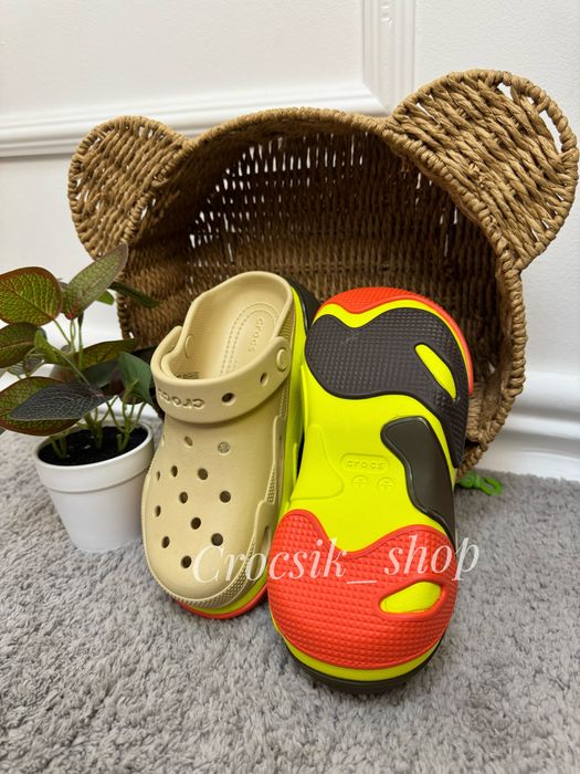 Жіночі крокси на платформі crocs Bubble Crush Clog
