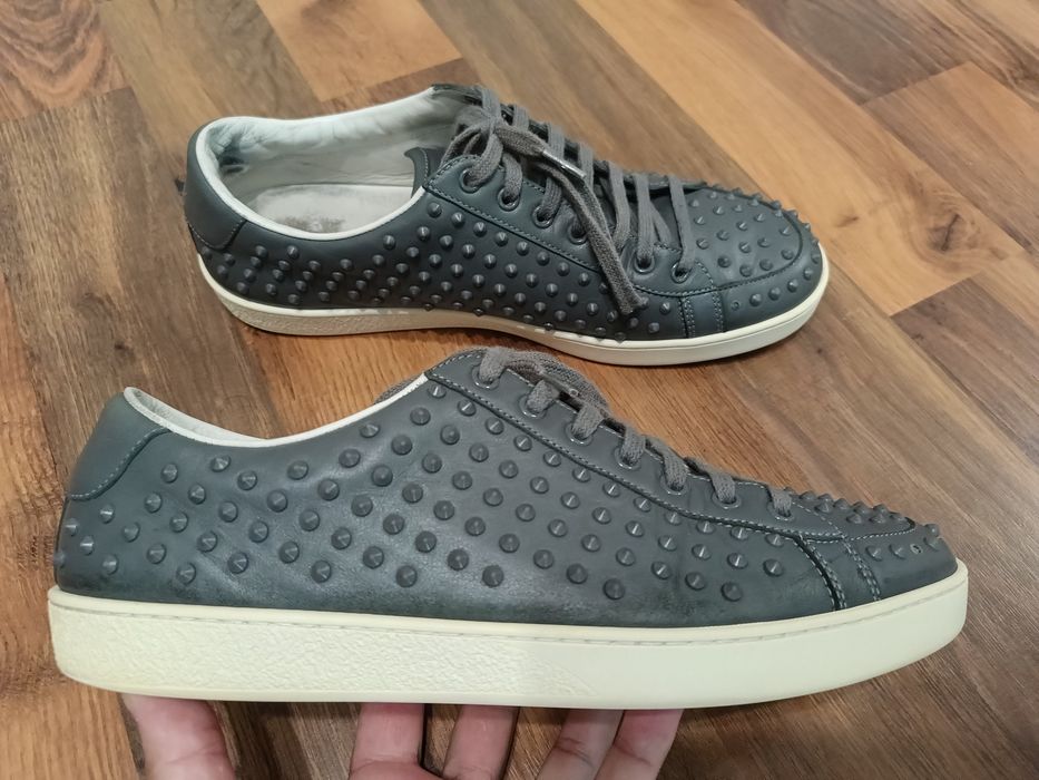 Продам Gucci Gray Leather Studded Spikes Sneakers Trainers