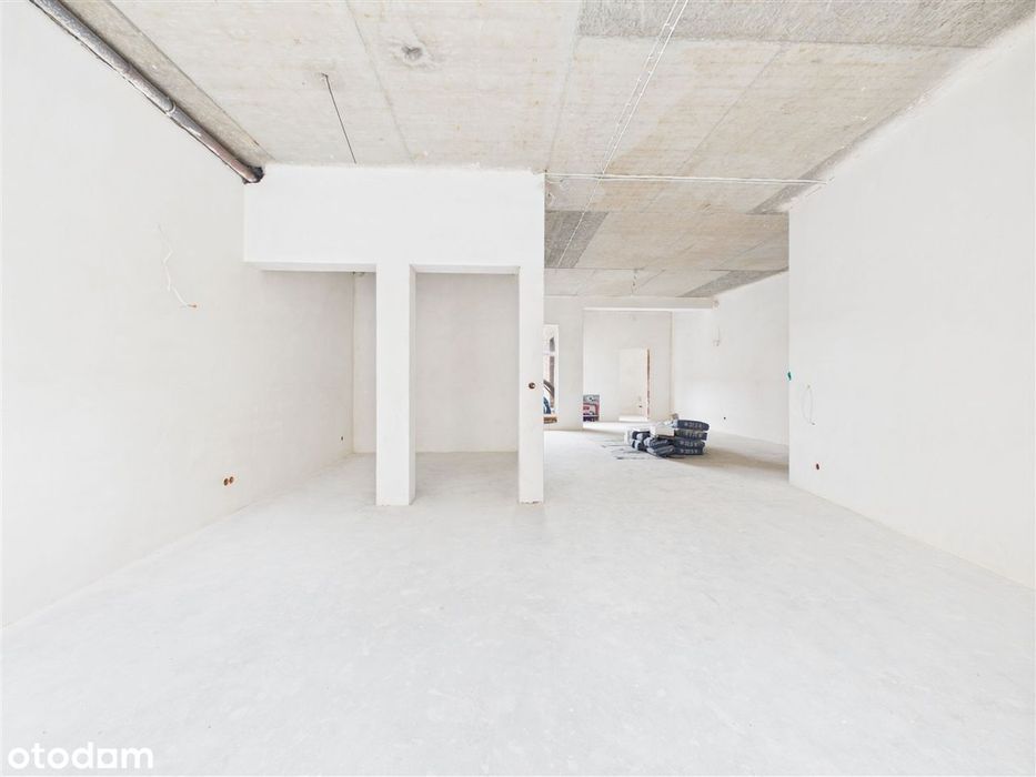 Bieruń Centrum, lokal 81,7m2: Duża Sala, Parking + Ogródek!