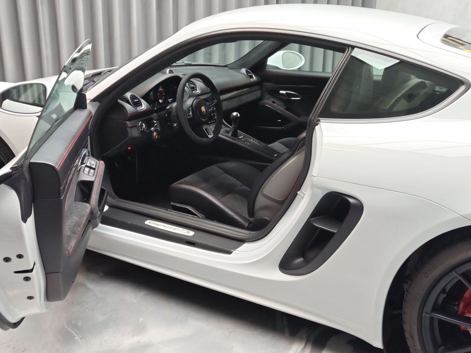 Porsche 718 Cayman GTS 4.0
