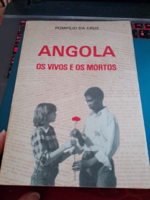 Angola os vivos e os mortos-1e.P.Cruz-10E-Peça antiga Fátima8E Desde2E