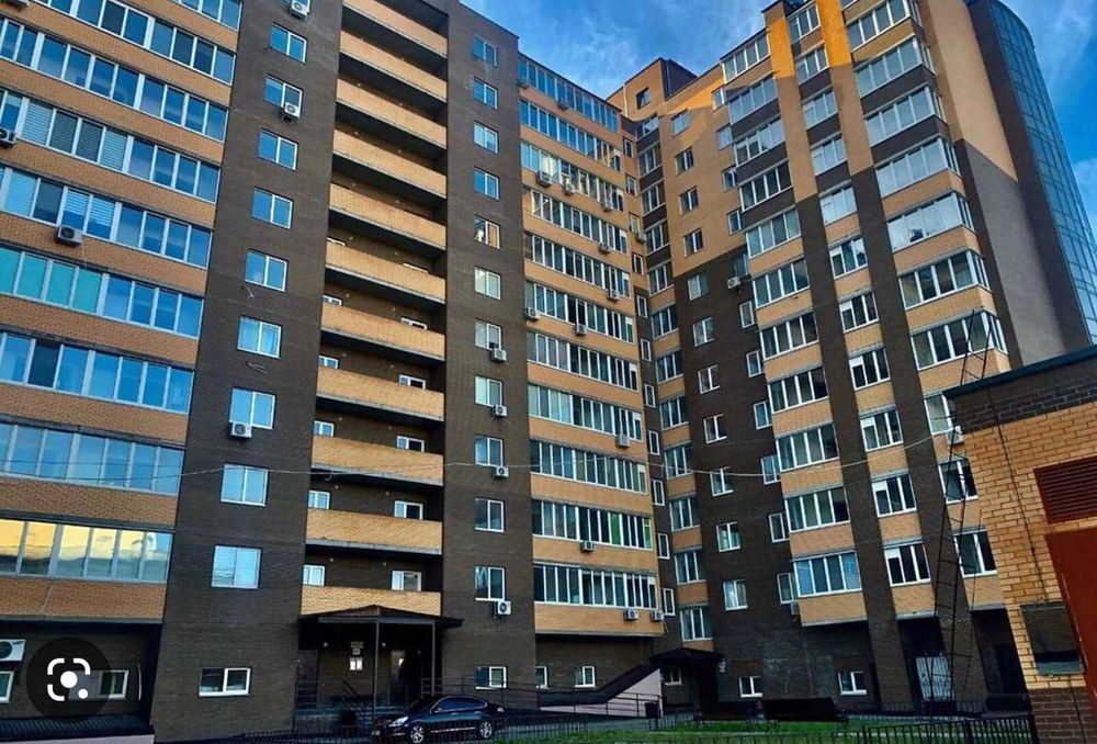 Простора квартира в центрі за драм.театром