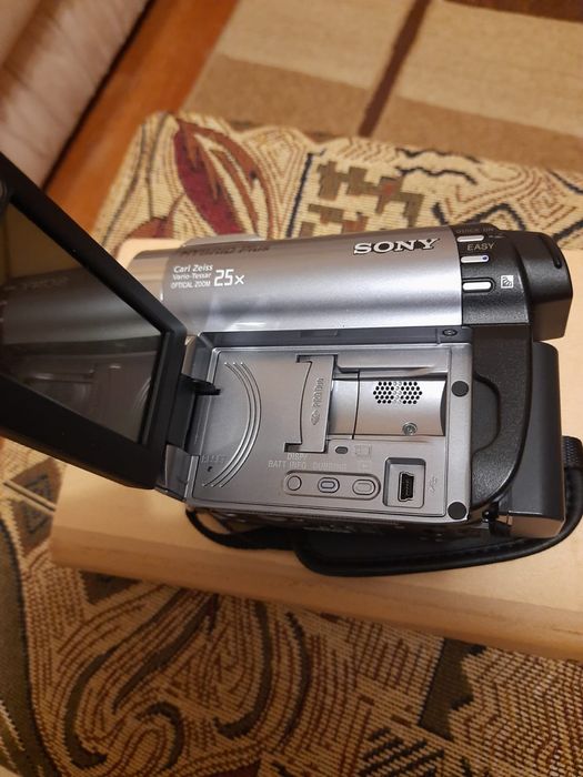 Видеокамера SONY